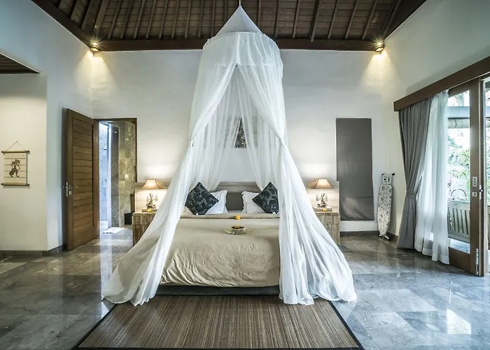 Villa Kirani By Mahaputra